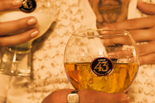Créatif, authentique, passionné : Licor 43 célèbre 43 moments en or