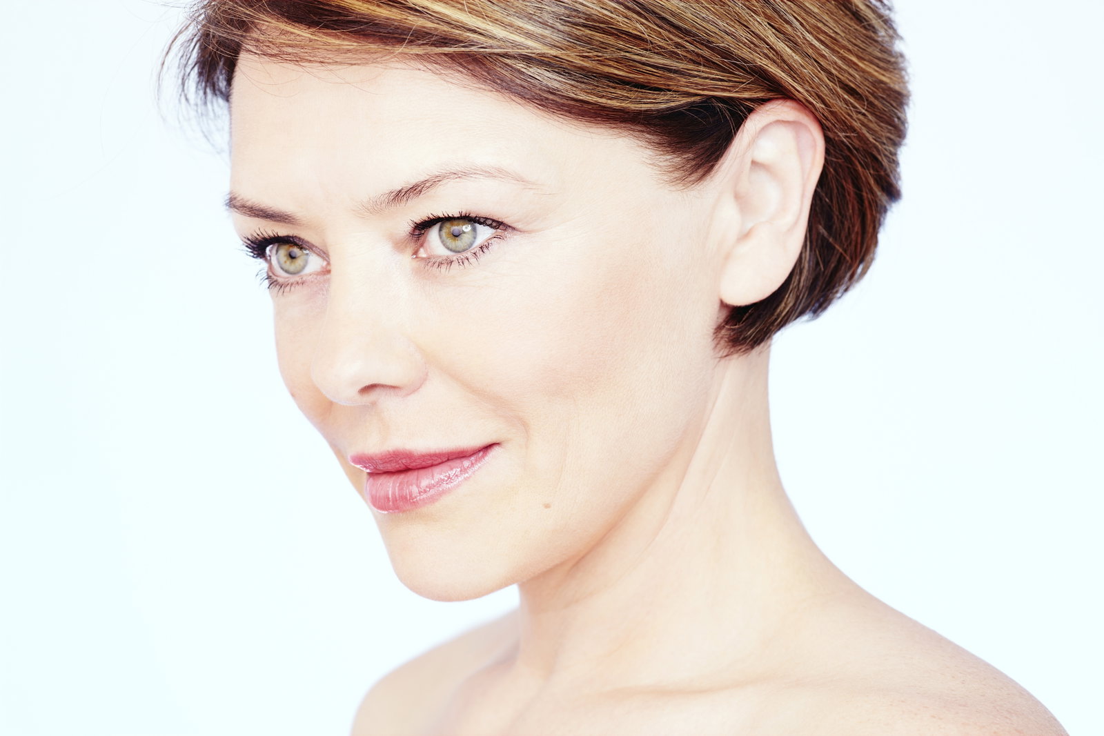 Skin care: tips to age charmingly
