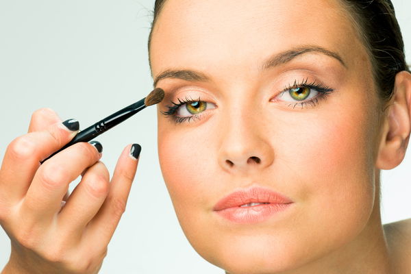 Une beauté éclatante à 40 ans et plus : les meilleurs conseils pour la peau, les cheveux et le maquillage