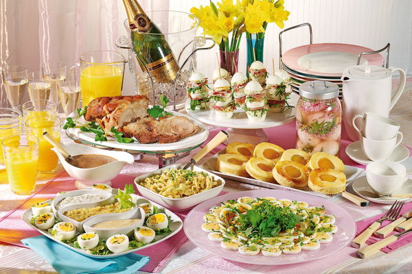 Invitation to Sunday brunch