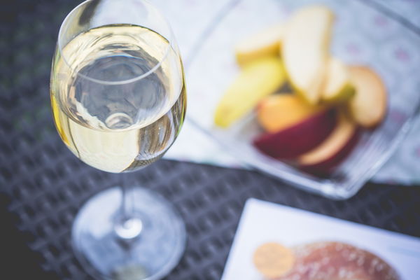 Enjoy wine without alcohol