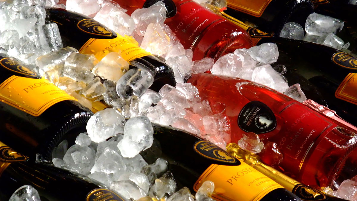 Sparkling wine! A sparkling pleasure